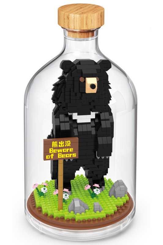 Bär in der Flasche