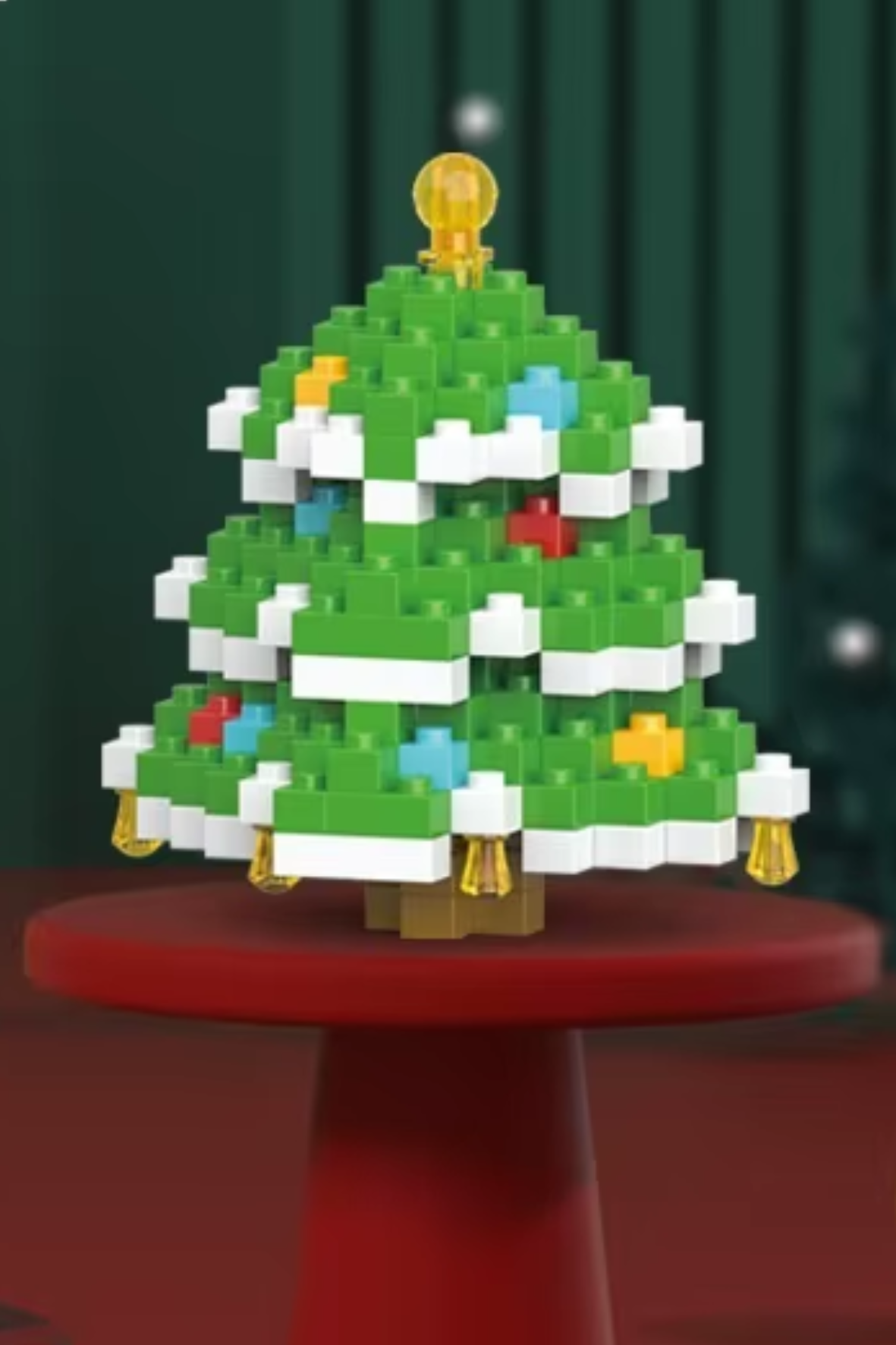 Weihnachtsbaum mit Schmuck